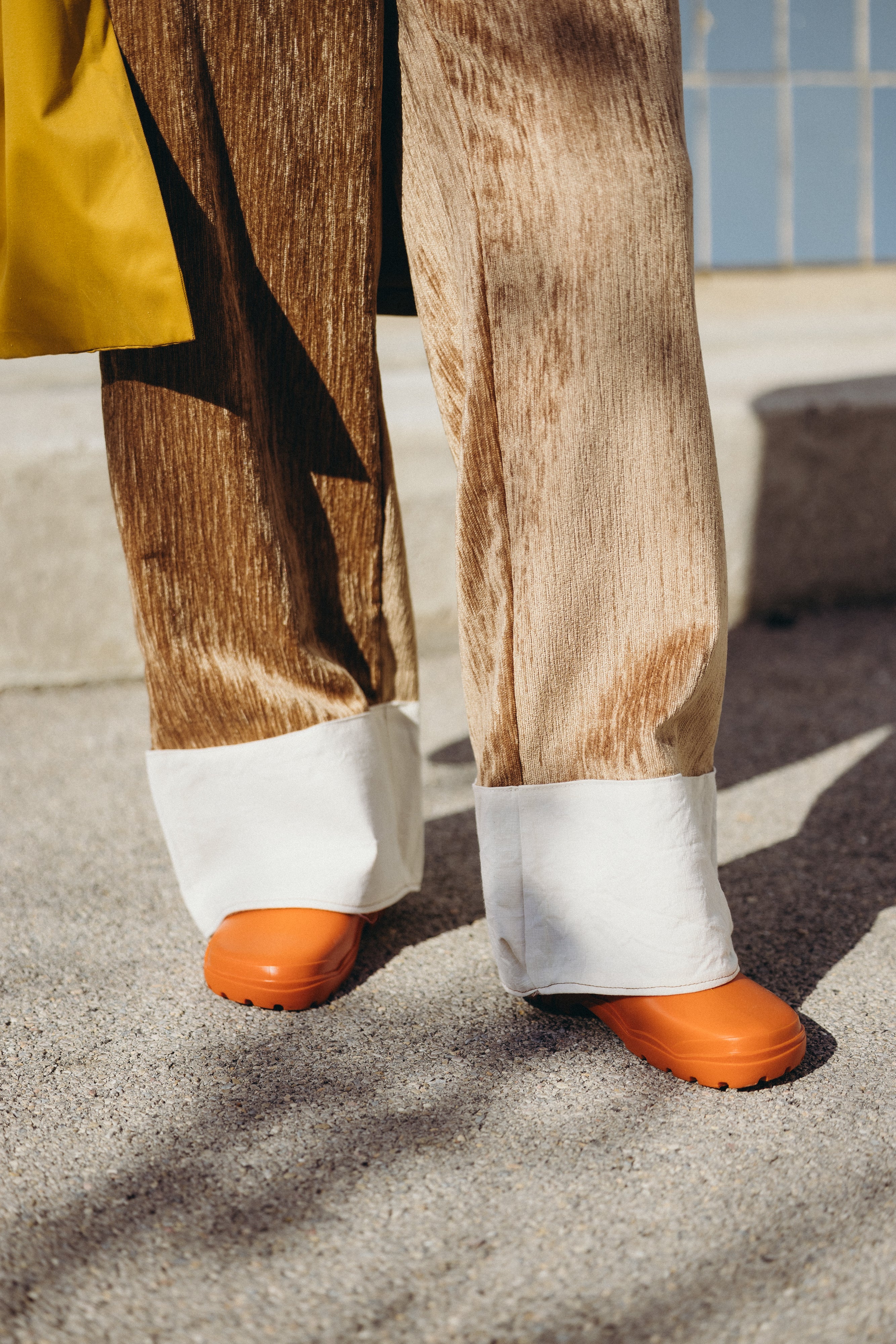 Pantalon droit effet velours