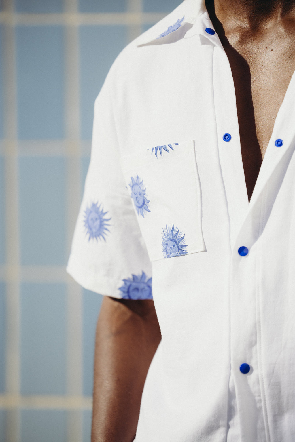 Chemise à motifs soleil